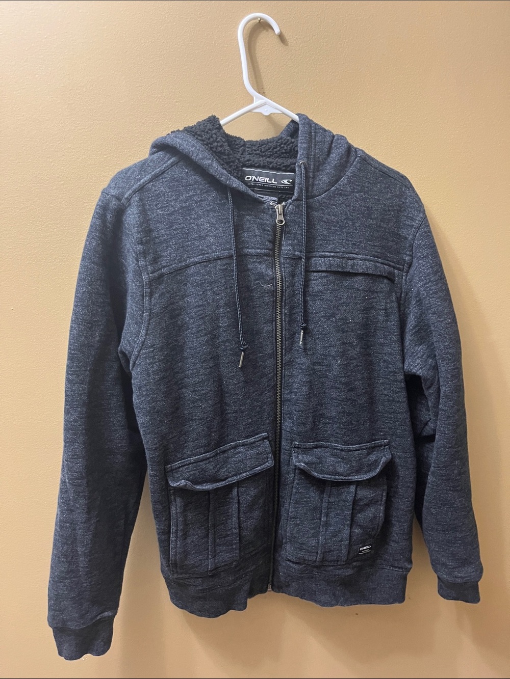 O'Neill Men's Charcoal Gray Zip-Up Hoodie with Sherpa Lined Hood